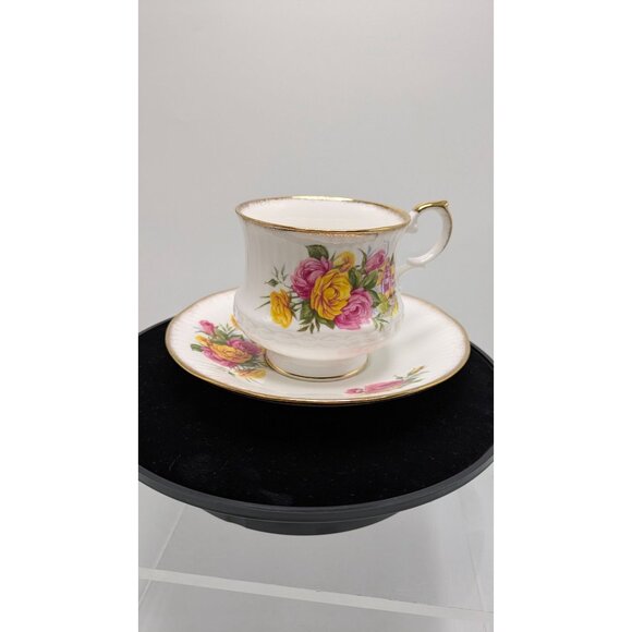 ROYAL DOVER Bone China Footed Teacup Saucer Gold Trim Cottage Rose Elegant - Picture 12 of 16